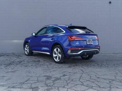 2022 Audi Q5 45 S line Premium Plus