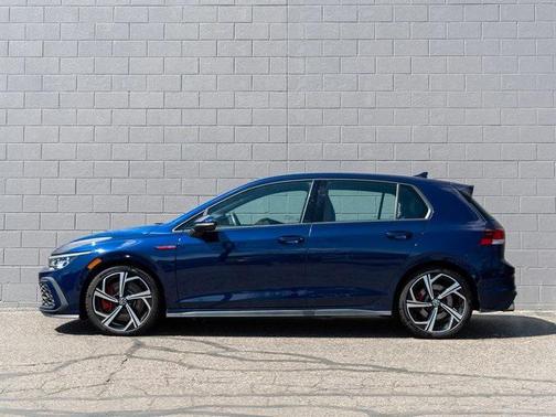2024 Volkswagen Golf GTI 2.0T SE DSG