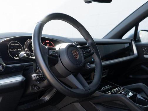 2024 Porsche Cayenne Cayenne