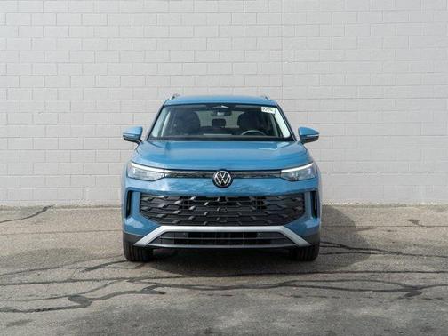 2025 Volkswagen Tiguan 2.0T SE 4MOTION