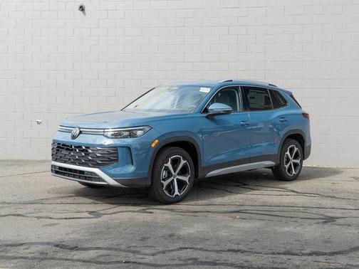 2025 Volkswagen Tiguan 2.0T SE 4MOTION