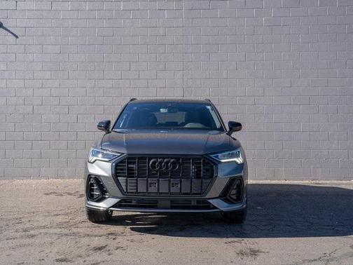2025 Audi Q3 45 S line Premium Plus