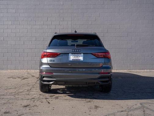 2025 Audi Q3 45 S line Premium Plus