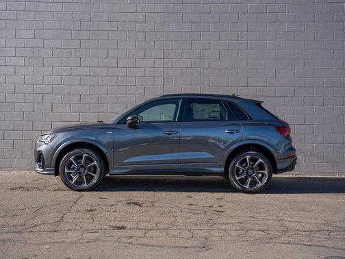 2025 Audi Q3 45 S line Premium Plus