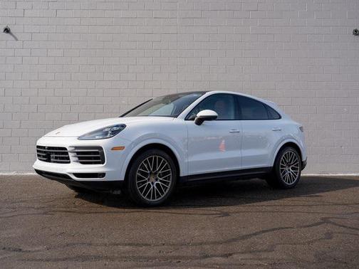 2022 Porsche Cayenne Cayenne