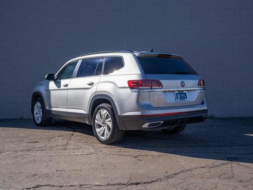 2022 Volkswagen Atlas 3.6L SE w/Technology