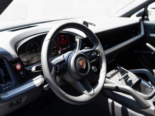 2025 Porsche Cayenne Cayenne