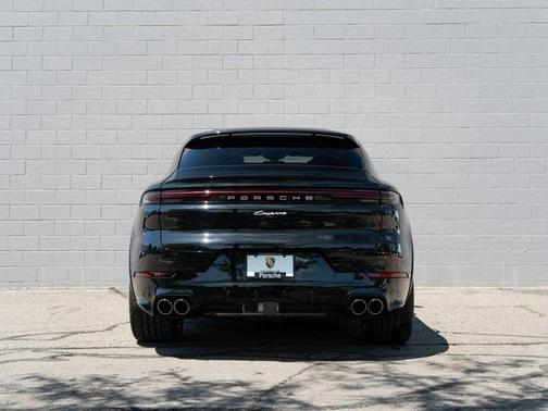 2025 Porsche Cayenne Cayenne