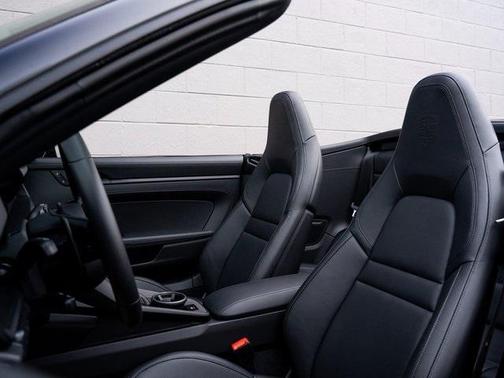 2026 Porsche 911 Carrera GTS