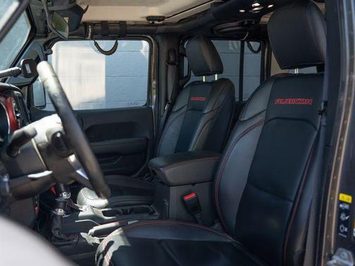 Granite Crystal Metallic Clearcoat 2021 Jeep Wrangler Unlimited Rubicon