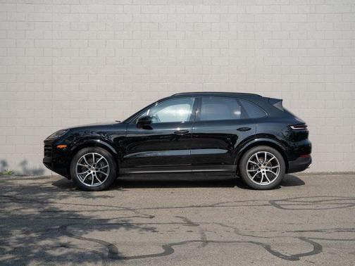 2024 Porsche Cayenne
