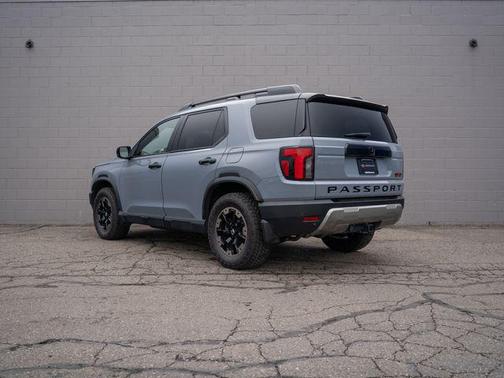 Sonic Gray Pearl 2026 Honda Passport AWD TrailSport Elite
