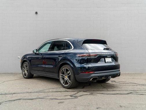 2021 Porsche Cayenne 