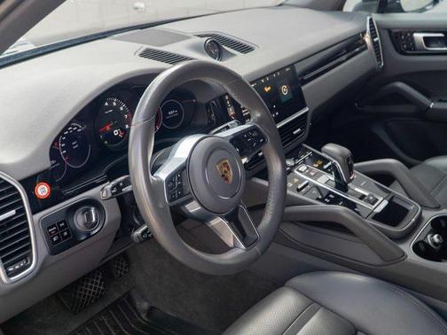2021 Porsche Cayenne 
