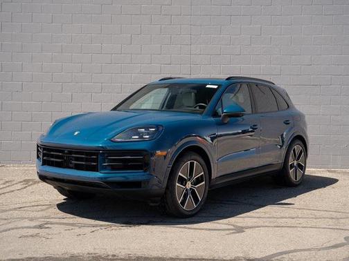 2024 Porsche Cayenne E-Hybrid S