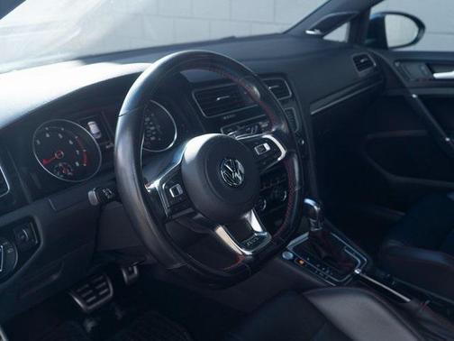 2015 Volkswagen Golf GTI 2.0T Autobahn 4-Door