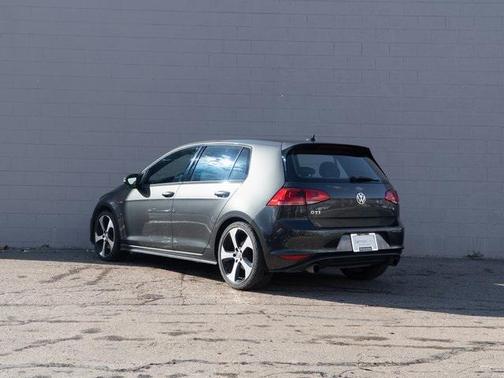 2015 Volkswagen Golf GTI 2.0T Autobahn 4-Door