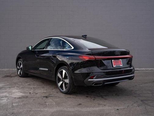 2025 Audi A5 Premium Plus TFSI quattro S tronic