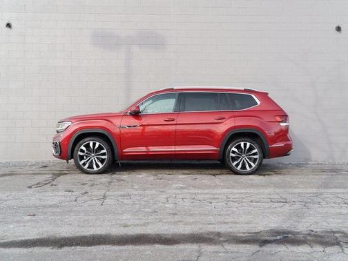 2023 Volkswagen Atlas 3.6L SEL Premium