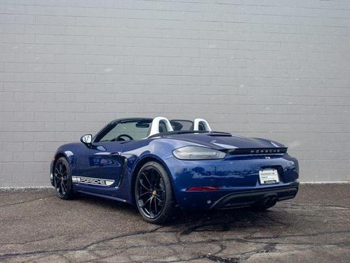 2024 Porsche 718 Boxster