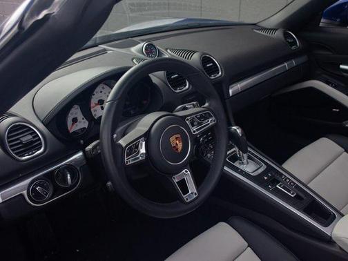 2024 Porsche 718 Boxster