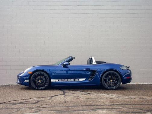 2024 Porsche 718 Boxster