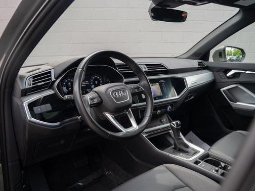 2021 Audi Q3 40 Premium