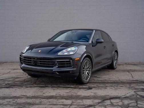 2022 Porsche Cayenne S