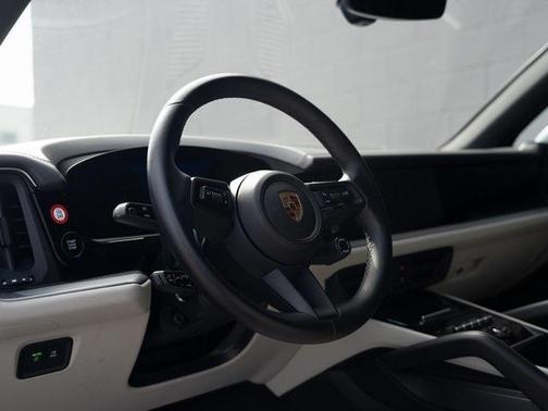 2024 Porsche Cayenne Cayenne