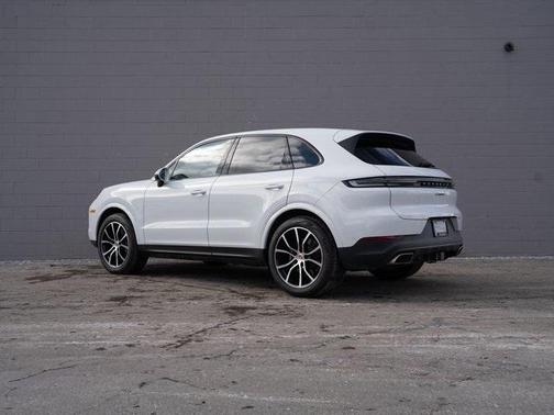 2024 Porsche Cayenne Cayenne