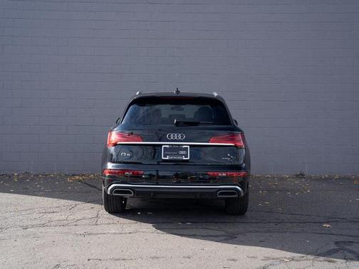 2025 Audi Q5 45 S line Premium Plus
