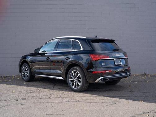 2025 Audi Q5 45 S line Premium Plus