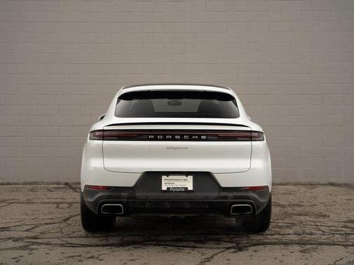 2024 Porsche Cayenne