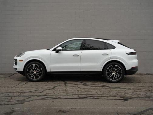 2024 Porsche Cayenne