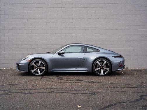 2026 Porsche 911 Carrera
