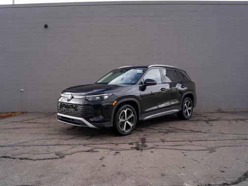 2025 Volkswagen Tiguan 2.0T SE 4MOTION