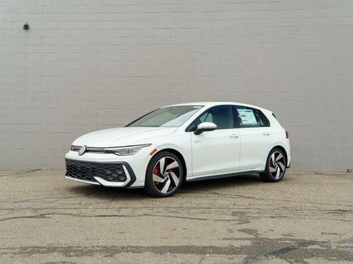 opal white pearl 2026 Volkswagen Golf GTI 2.0T S DSG