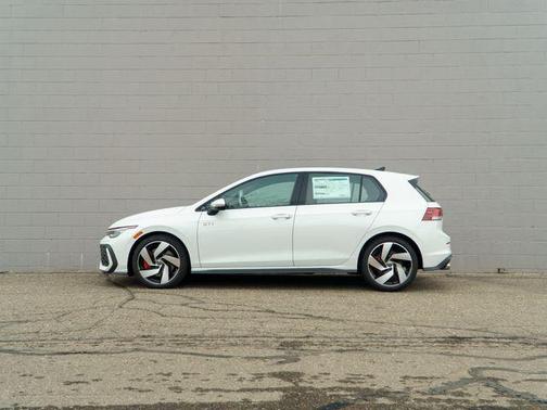 opal white pearl 2026 Volkswagen Golf GTI 2.0T S DSG