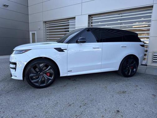 Fuji White 2025 Land Rover Range Rover Sport Autobiography