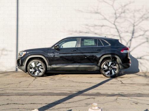 2026 Volkswagen Atlas Cross Sport 2.0T SE w/Technology 4MOTION