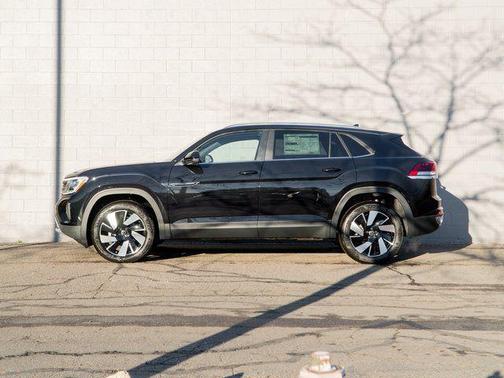 2026 Volkswagen Atlas Cross Sport 2.0T SE w/Technology 4MOTION