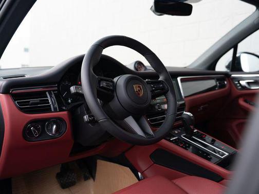 Volcano Grey Metallic 2026 Porsche Macan Macan S