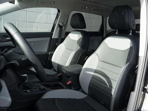 2022 Volkswagen Taos 1.5T SEL