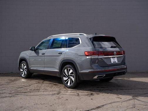2026 Volkswagen Atlas 2.0T SEL
