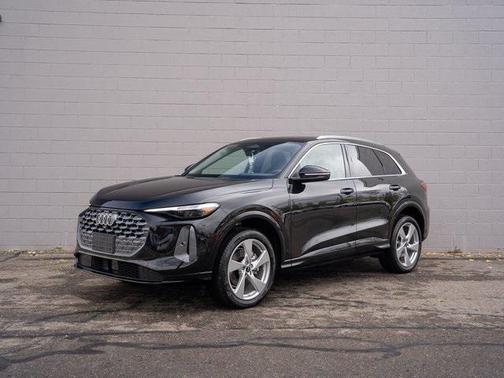 2025 Audi Q5 Premium Plus TFSI quattro S tronic