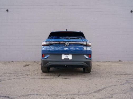 mountain lake blue metallic 2026 Volkswagen ID.4 AWD Pro S