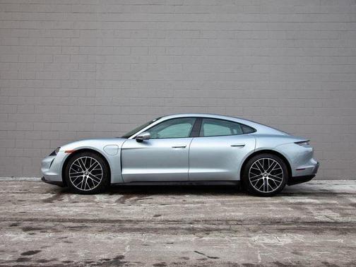 2024 Porsche Taycan