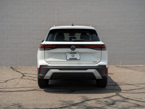 2025 Volkswagen Tiguan 2.0T SE 4MOTION