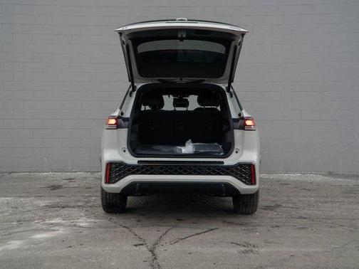 2026 Volkswagen Tiguan 2.0T SE R-Line Black 4MOTION