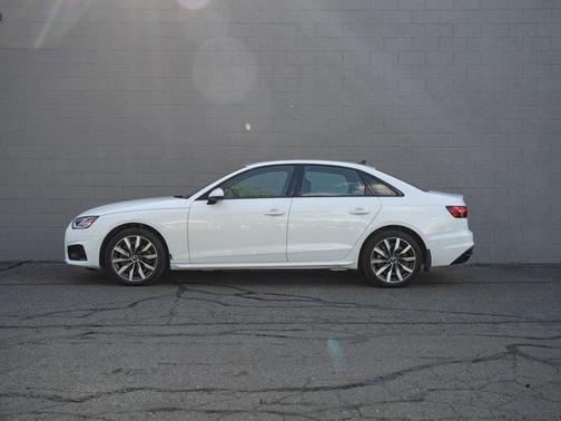 2022 Audi A4 40 Premium Plus